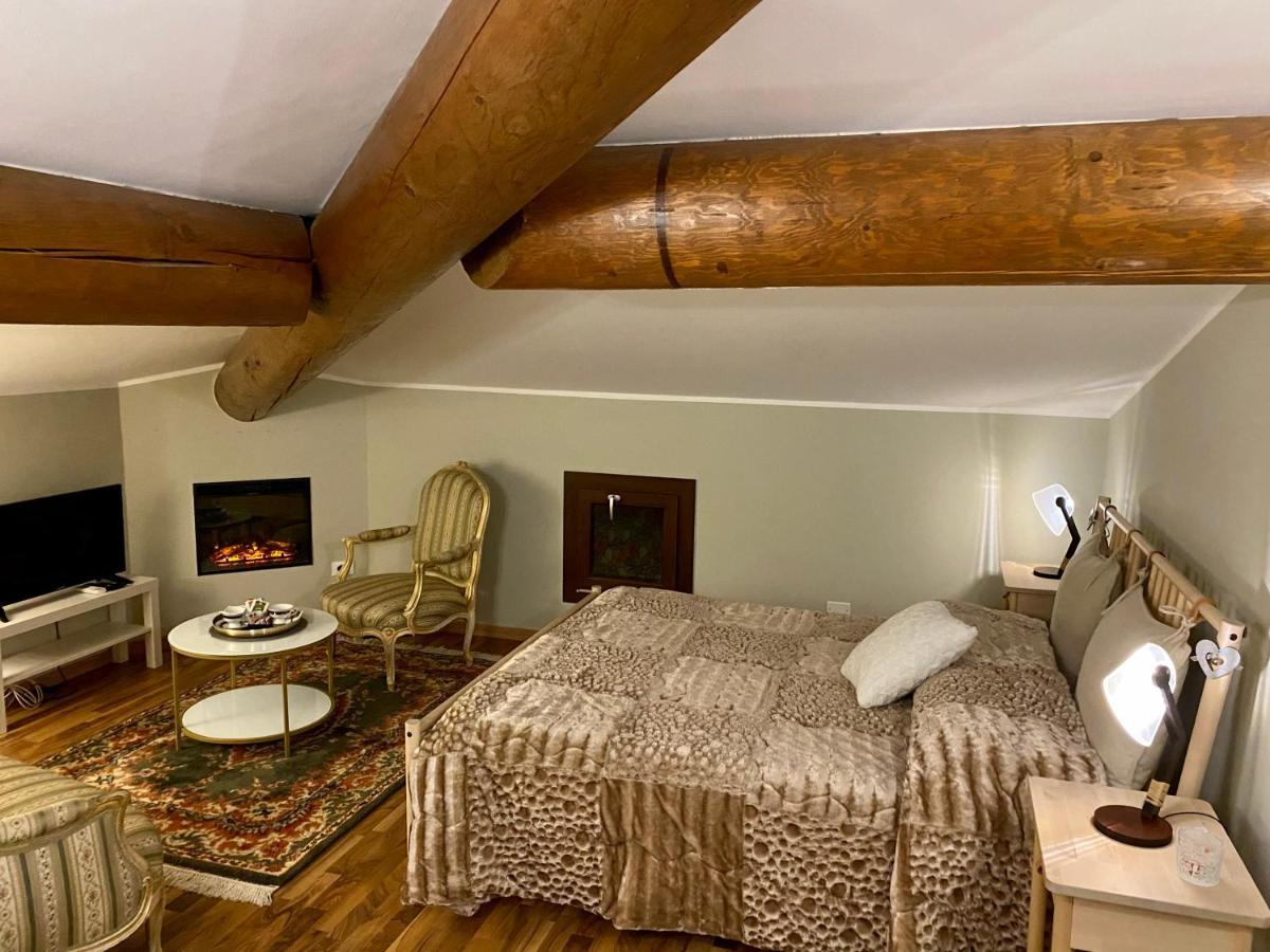 La Casa Di Campagna Sul Garda Puegnago Exterior foto