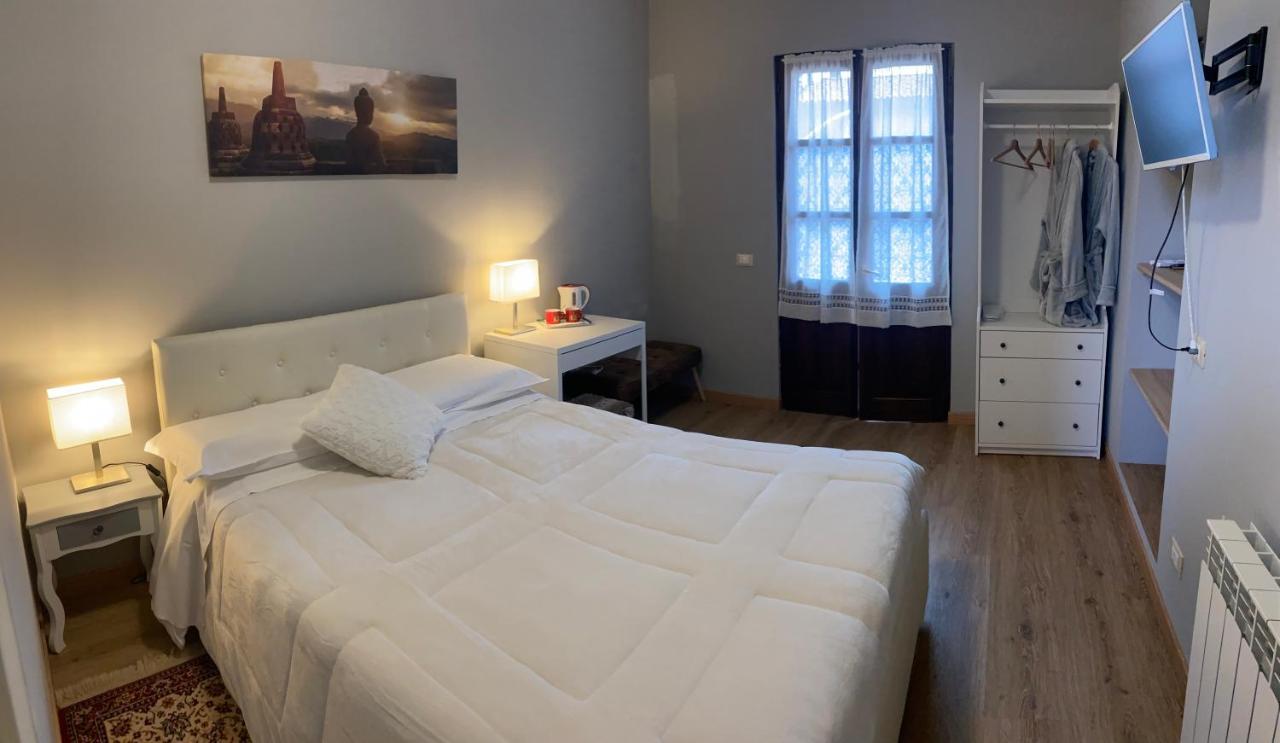 La Casa Di Campagna Sul Garda Puegnago Exterior foto