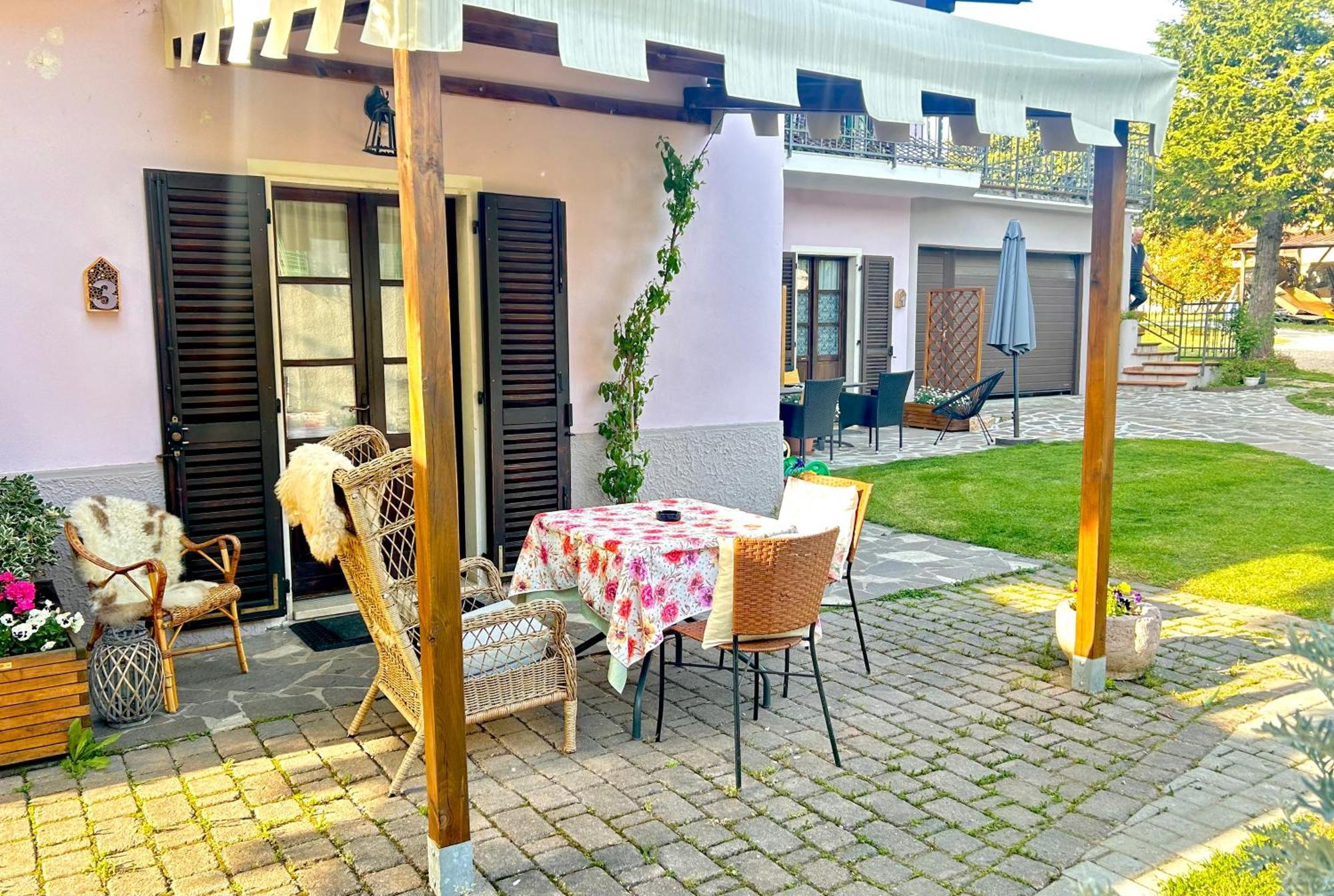 La Casa Di Campagna Sul Garda Puegnago Exterior foto