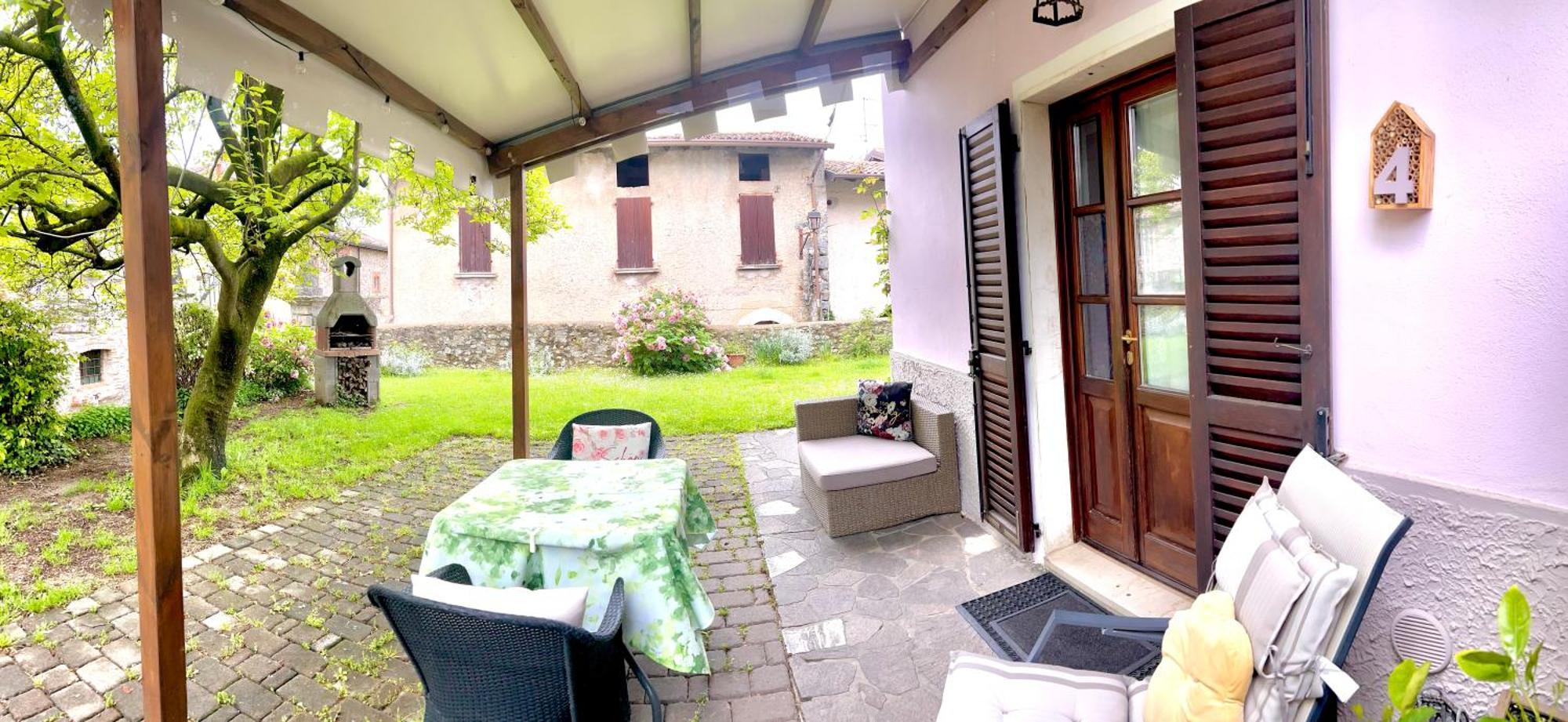 La Casa Di Campagna Sul Garda Puegnago Exterior foto