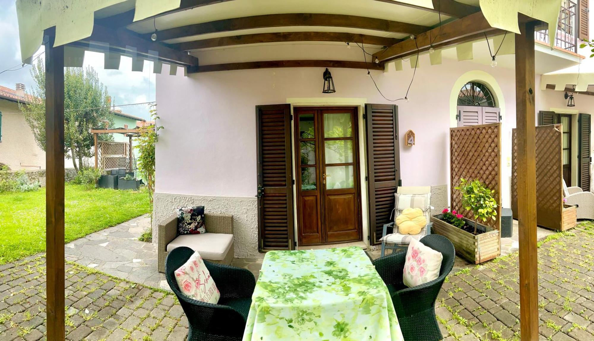 La Casa Di Campagna Sul Garda Puegnago Exterior foto